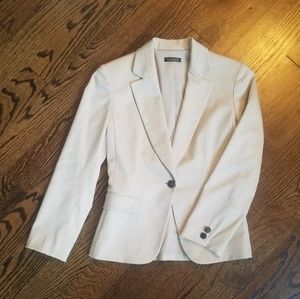 Tahari Blazer